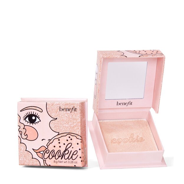 Golden Powder Highlighter by benefit - Non-toxic, STOP rated product free from harmful chemicals
