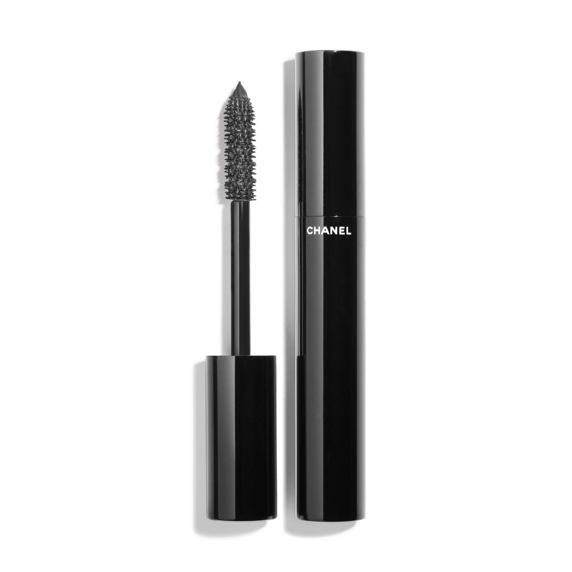 Le Volume De Chanel Mascara by CHANEL - Non-toxic, STOP rated product free from harmful chemicals