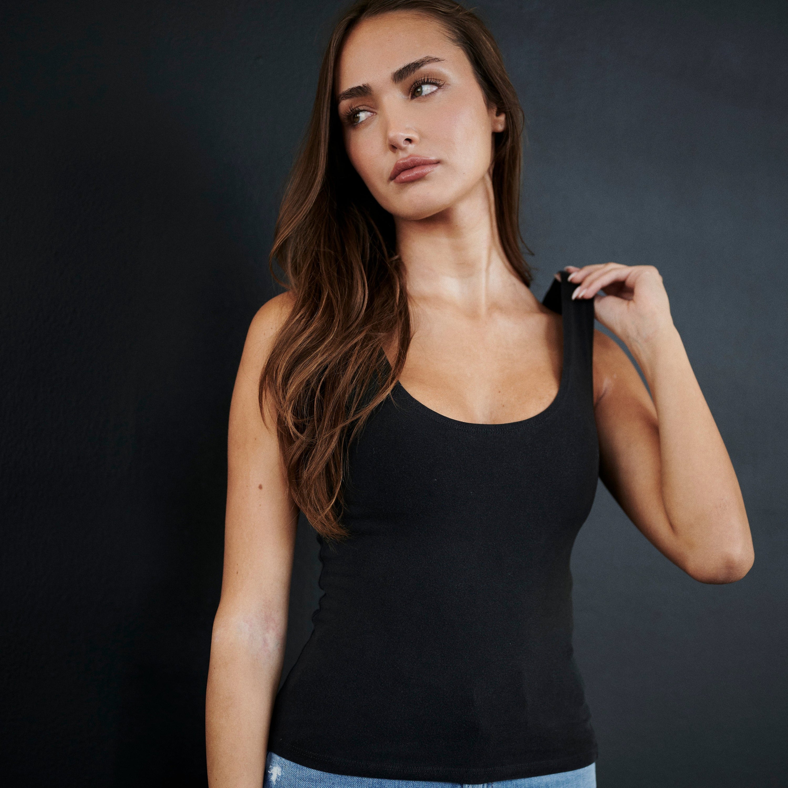 Fitted Crop Long by GROCERIES - Non-toxic, GO rated product free from harmful chemicals