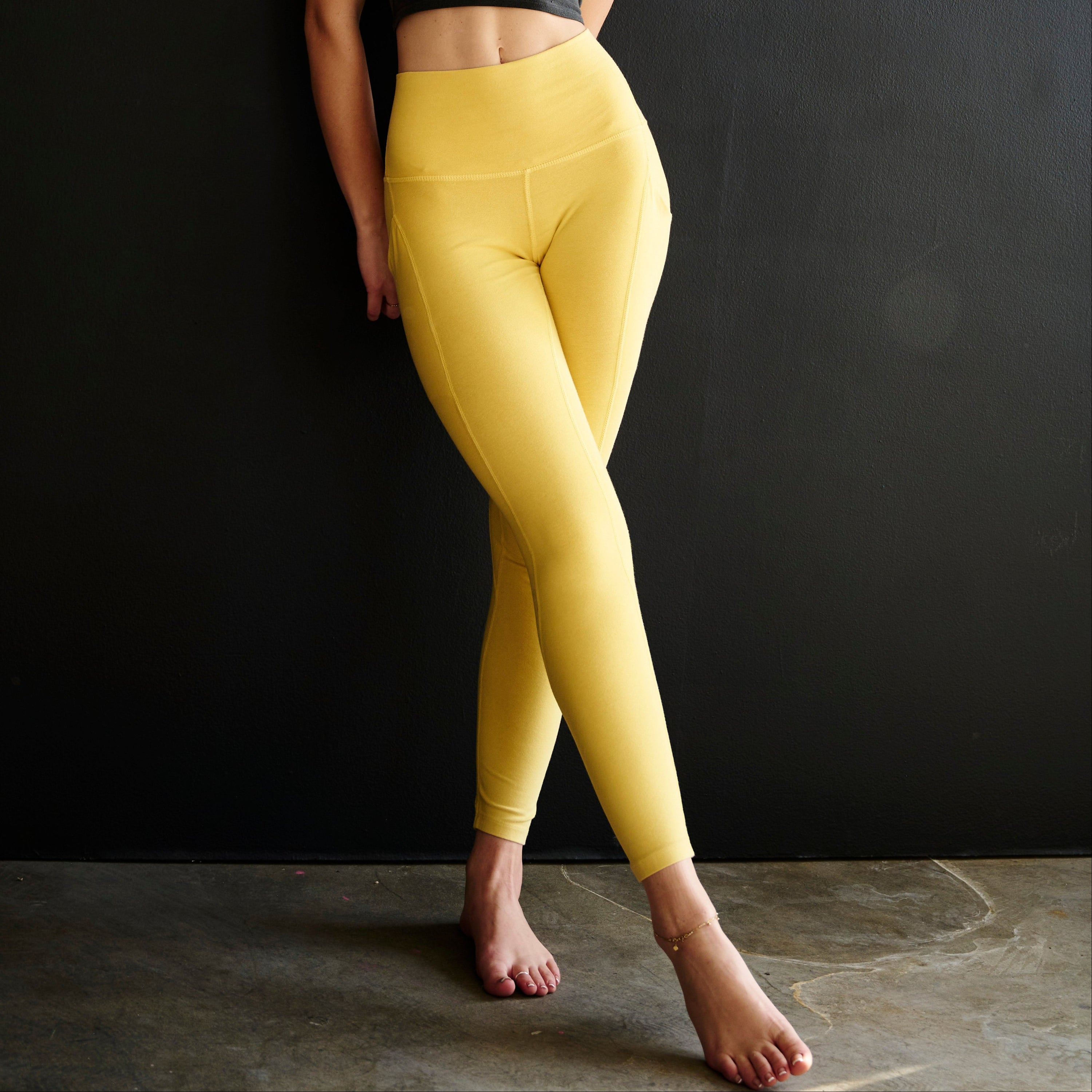 High-Rise Legging With Pocket 28" by GROCERIES - Non-toxic Clothes product rated GO by Million Marker, free from BPA, phthalates, and parabens