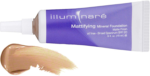 Mattifying Mineral Foundation by illuminaré - Non-toxic, STOP rated product free from harmful chemicals