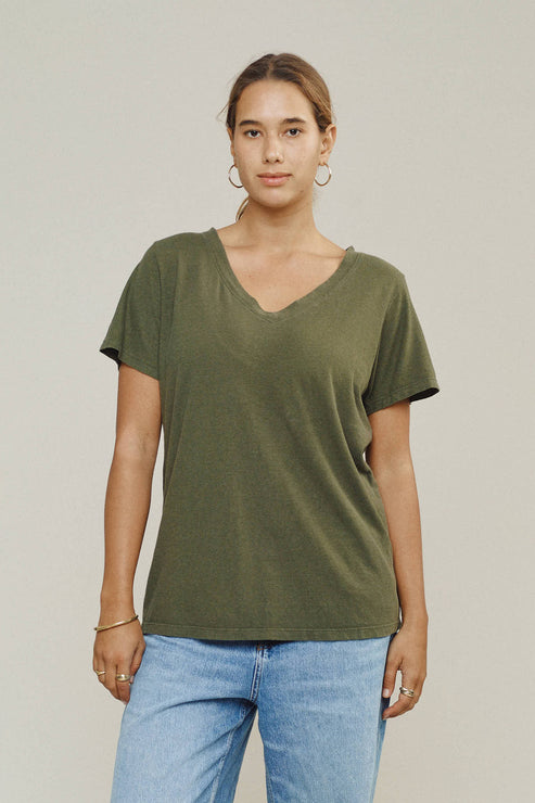 Paige V-neck by JUNGMAVEN - Non-toxic Clothes product rated GO by Million Marker, free from BPA, phthalates, and parabens