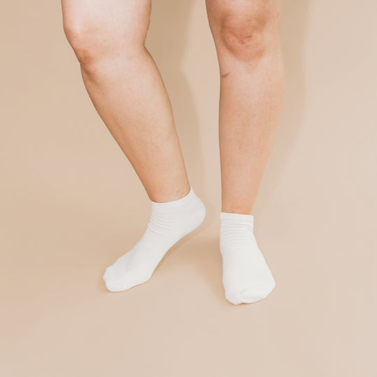 Natural No Dye Lightweight Adult Ankle Socks by q FOR QUINN - Non-toxic Clothes product rated GO by Million Marker, free from BPA, phthalates, and parabens