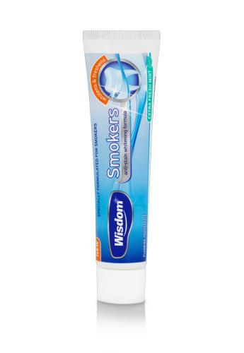 Smokers Anti-Stain Whitening Formula Toothpaste - Extra Fresh Mint by Wisdom - Non-toxic Oral Care product rated STOP by Million Marker, free from BPA, phthalates, and parabens